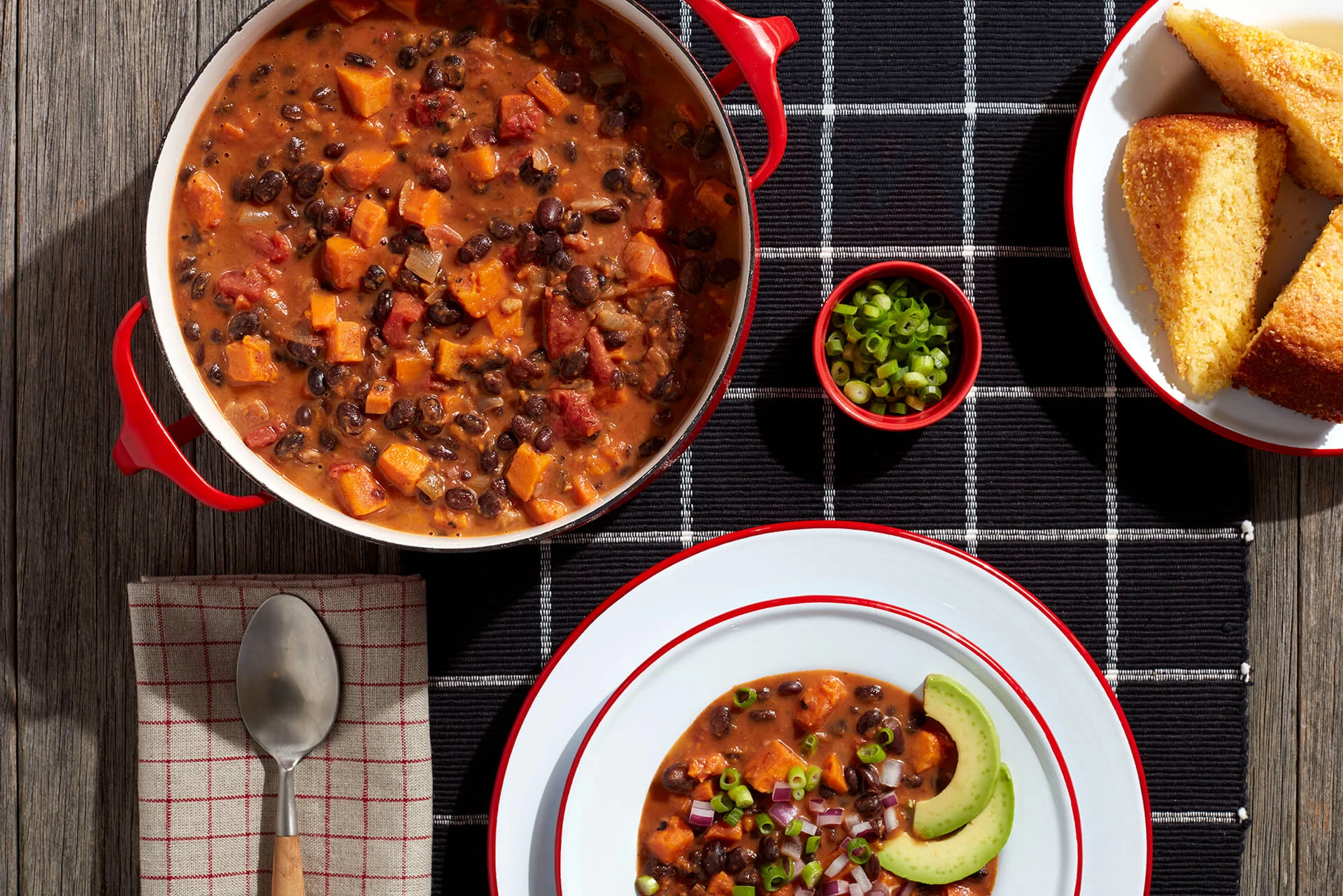 Spicy Vegan Sweet Potato and Black Bean Chili