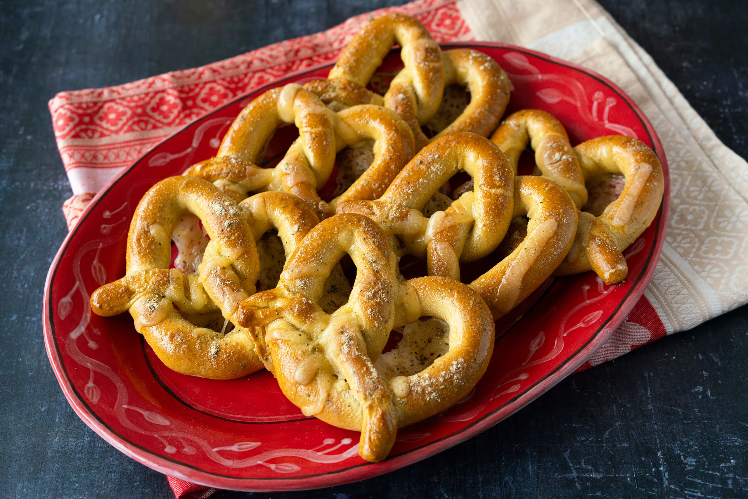 Jalapeño Cheddar Pretzel